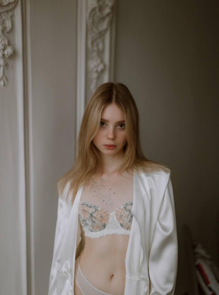 Индивидуалка Оленька фото № 2 в городе Добрянка