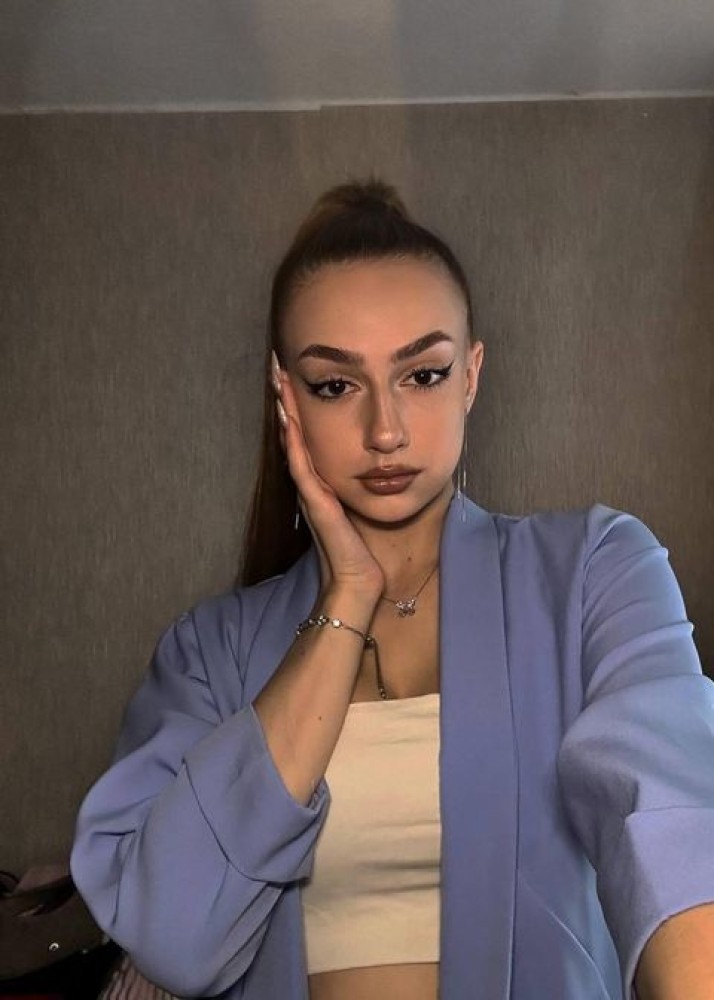 Индивидуалка Алёна фото № 2 в городе Добрянка