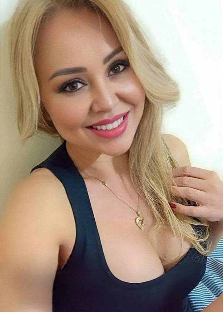 Индивидуалка Камилла главное фото в городе Добрянка 