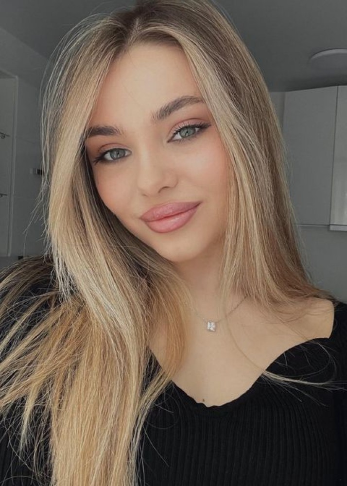 Индивидуалка Яна фото № 2 в городе Добрянка